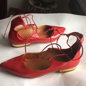 Aibarbie GORGEOUSpatent leather pointy flats